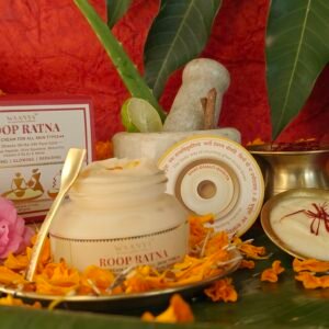ROOP RATNA- ghee & gold based night cream